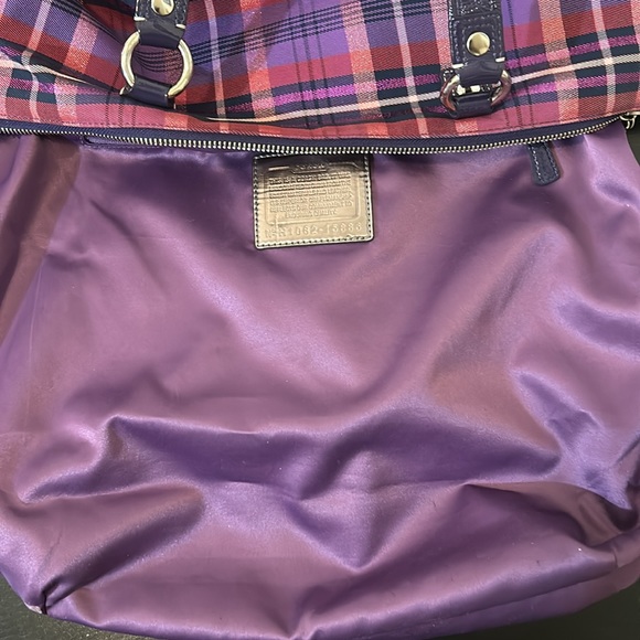 Coach PoppyTartan Glam Glitter Tote 15886 New - Picture 11 of 16